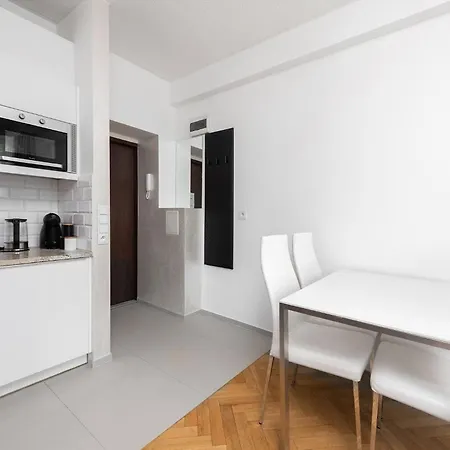 Nearto Old Town Na Ustroniu Street Apartamento